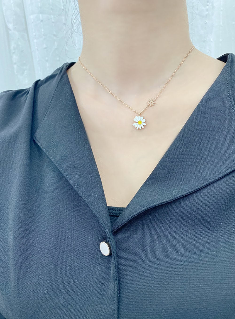 Daisy Fleabane Necklace IL403