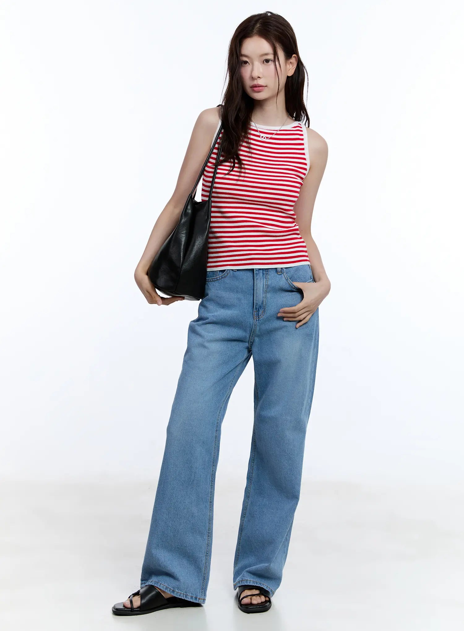 Jisoo Straight-Fit Jeans CU513