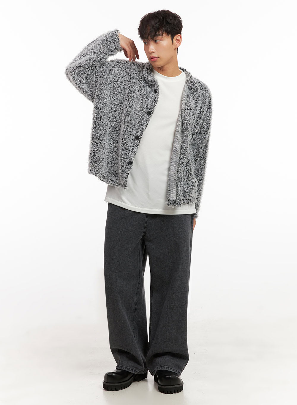Men's Fuzzy Buttoned Cardigan ID427