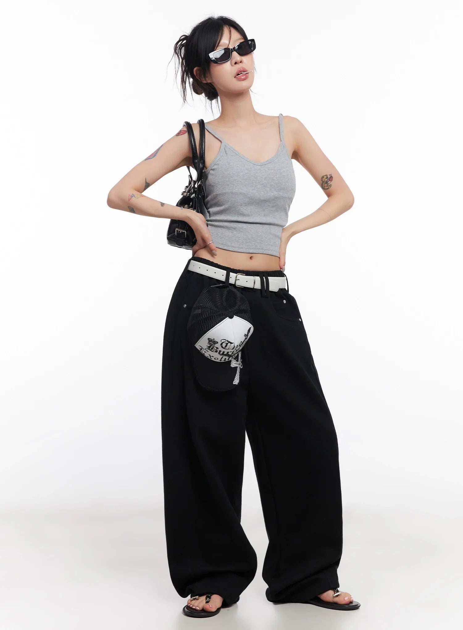 Chaeryeong Belted Wide-Leg Sweatpants IC503