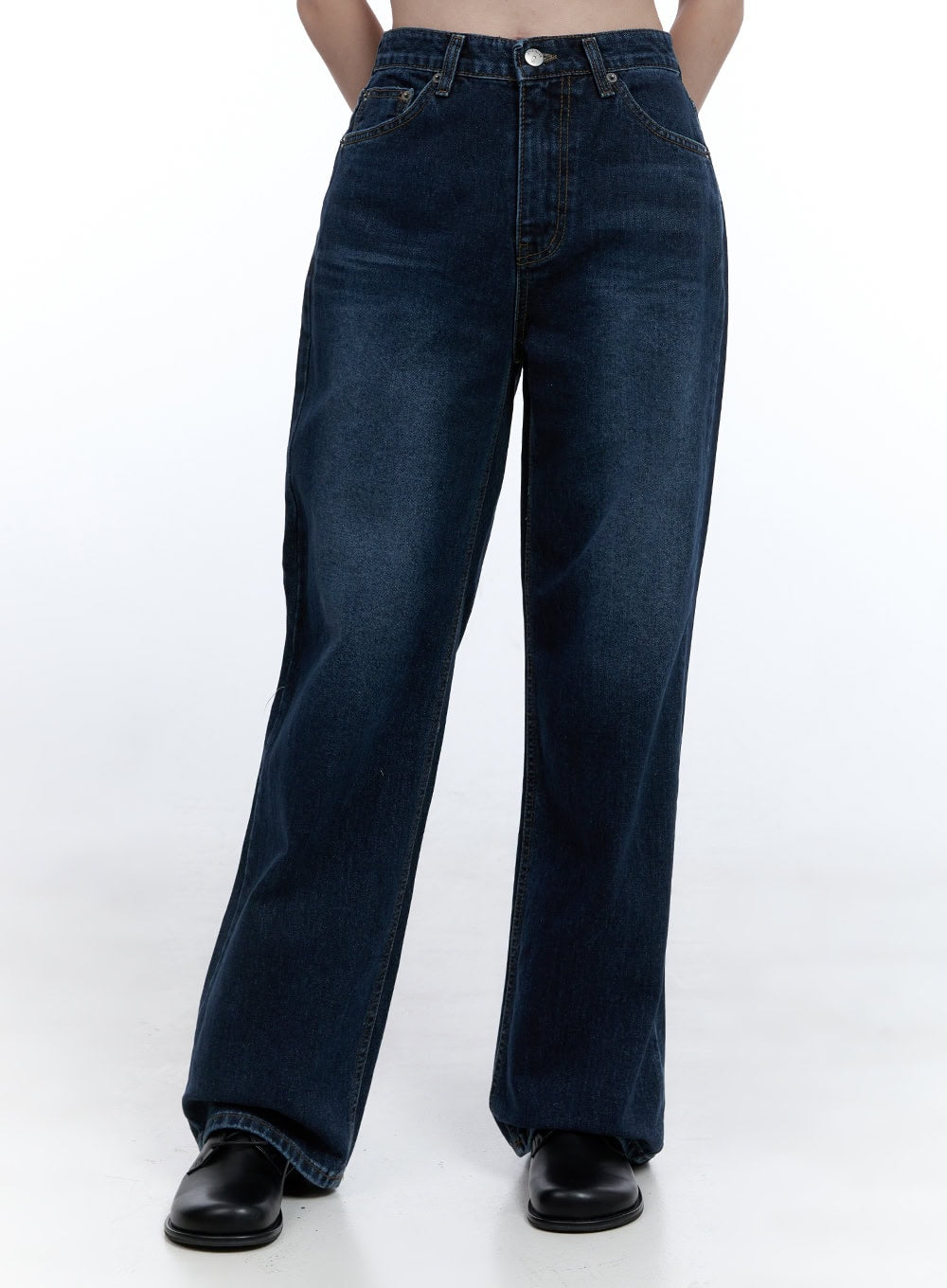 Amelia Wide-Leg Jeans OO429
