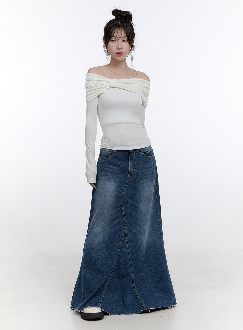 Shirred Off-Shoulder Solid T-Shirt CO419