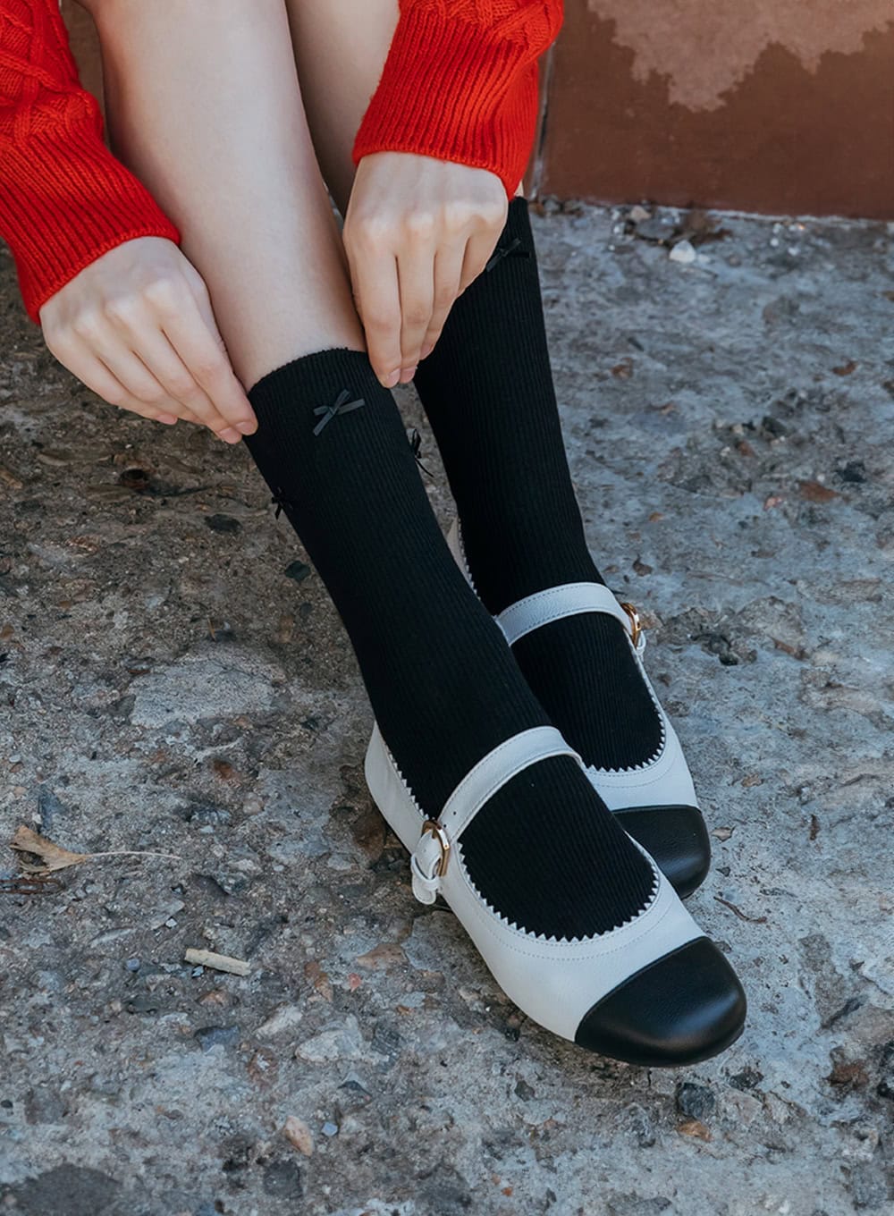 Lior Ribbon Socks IA529