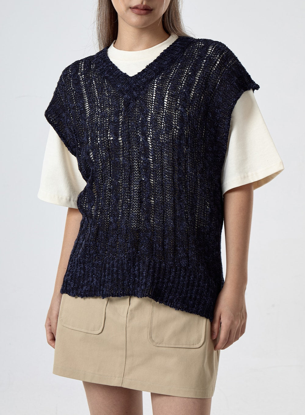 V-Neck Mesh Knitted Vest CG24