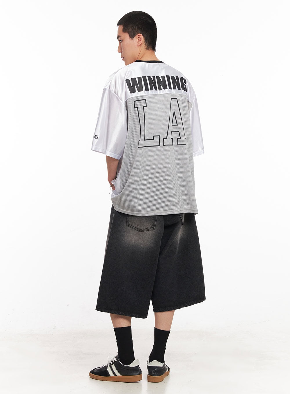 Men's Mesh V-Neck Graphic Tee IY505