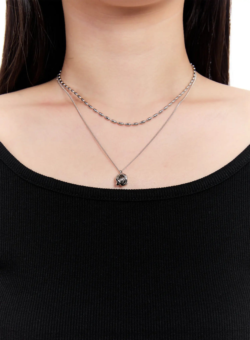 Sorao Twist Necklace IU527