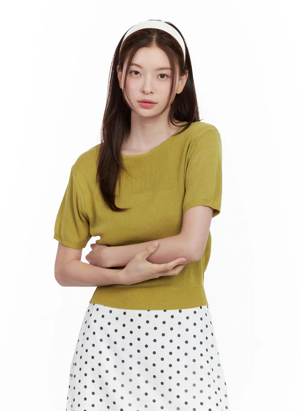 Lightweight Round-Neck Top CL502