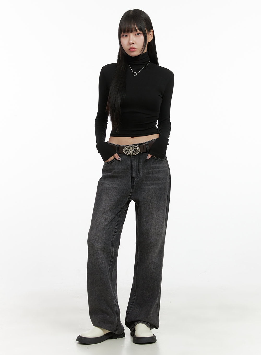 Basic Slim Fit High-Neck Cropped Top OO401