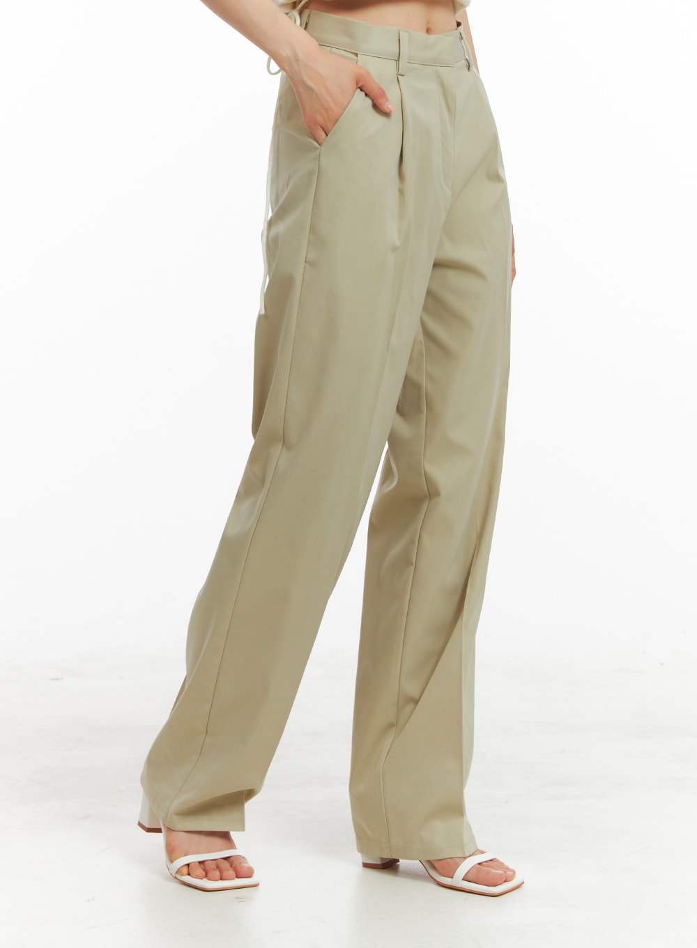 Pintuck Straight Fit Trousers OA419