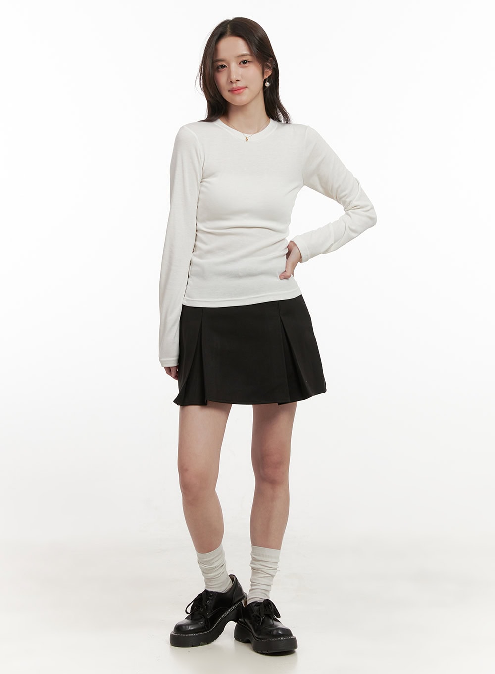 Classic Round Neck Long Sleeve Top ON429