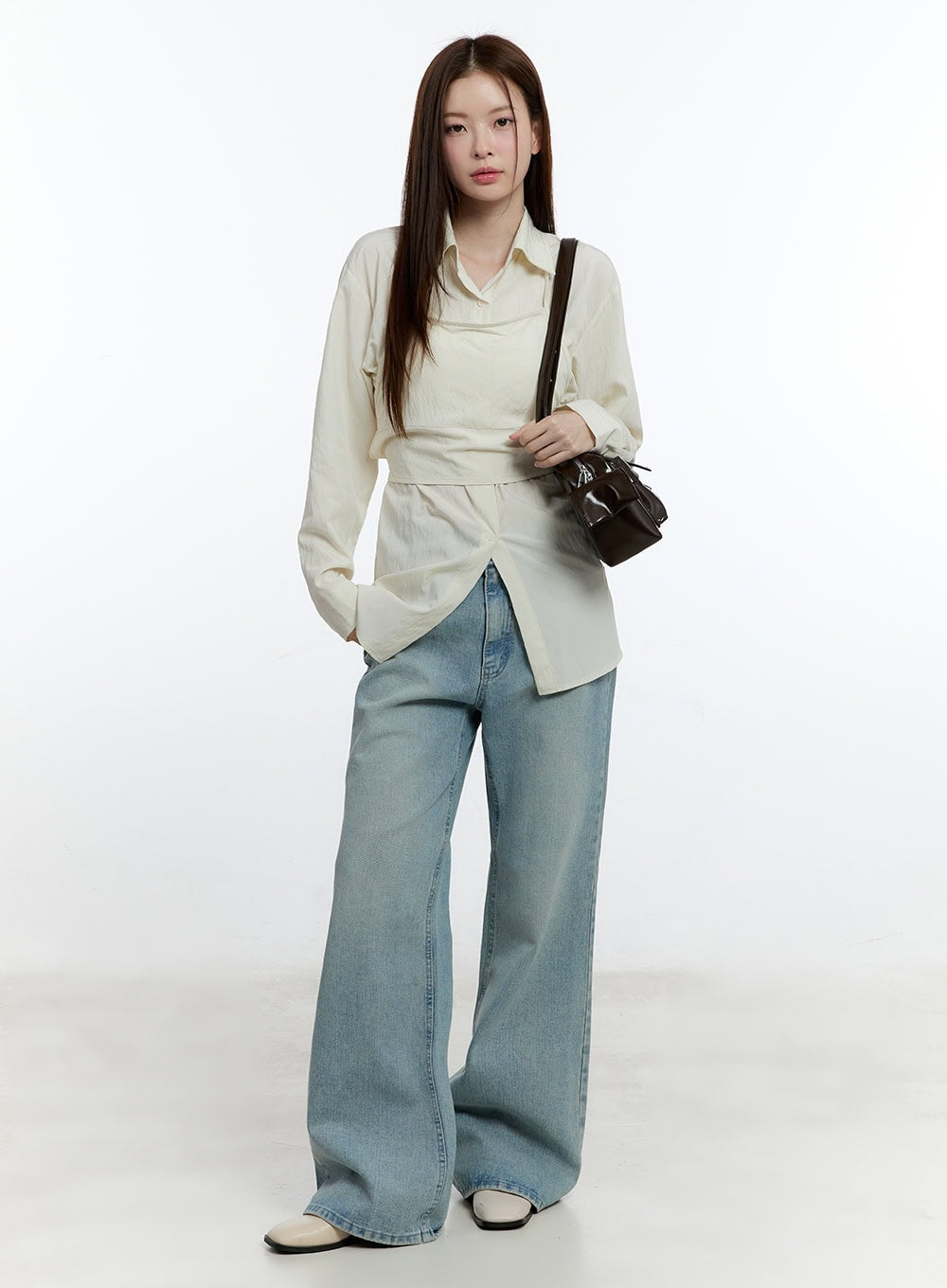Kacy Washed Wide-Fit Flared Jeans CM521