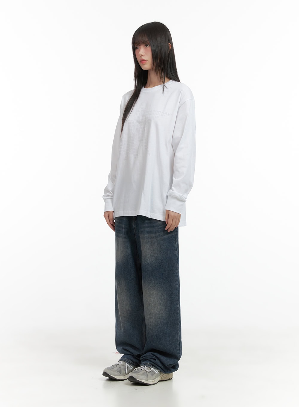 Basic Loose Fit Long Sleeve Tee CO410