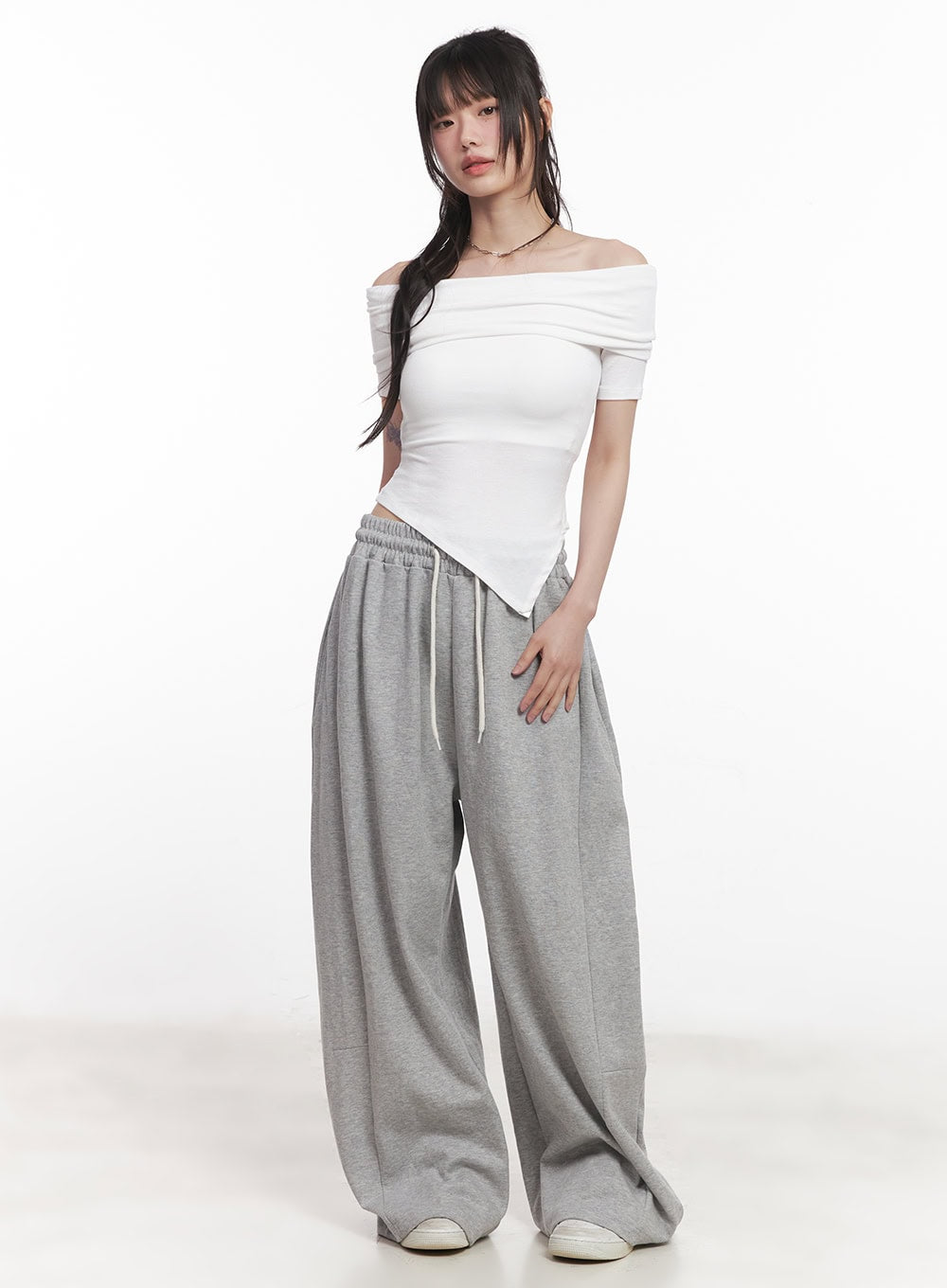 Adjustable Pintuck Wide-Leg Sweatpants CY521
