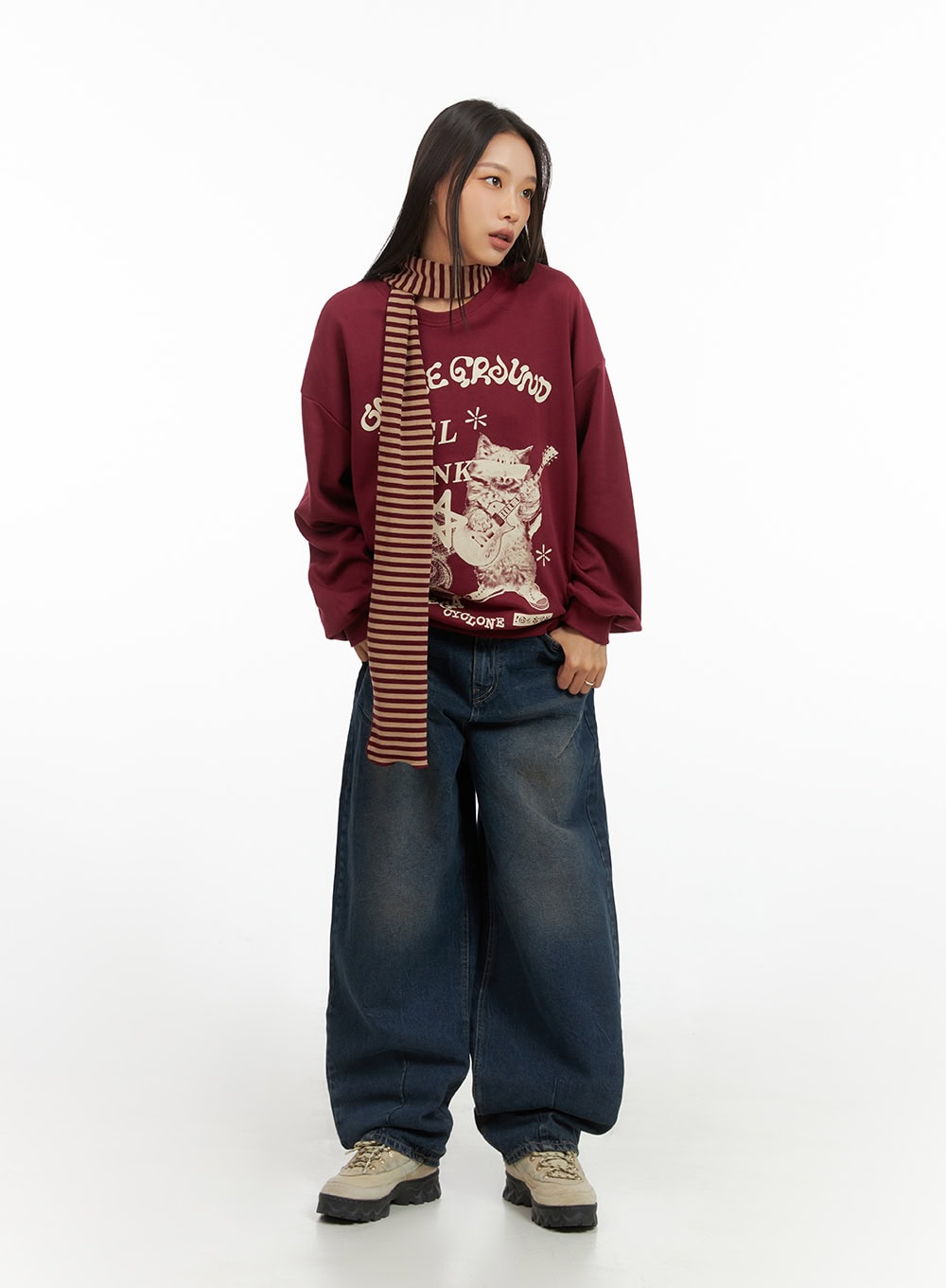 Graphic Cotton Sweatshirt IS427