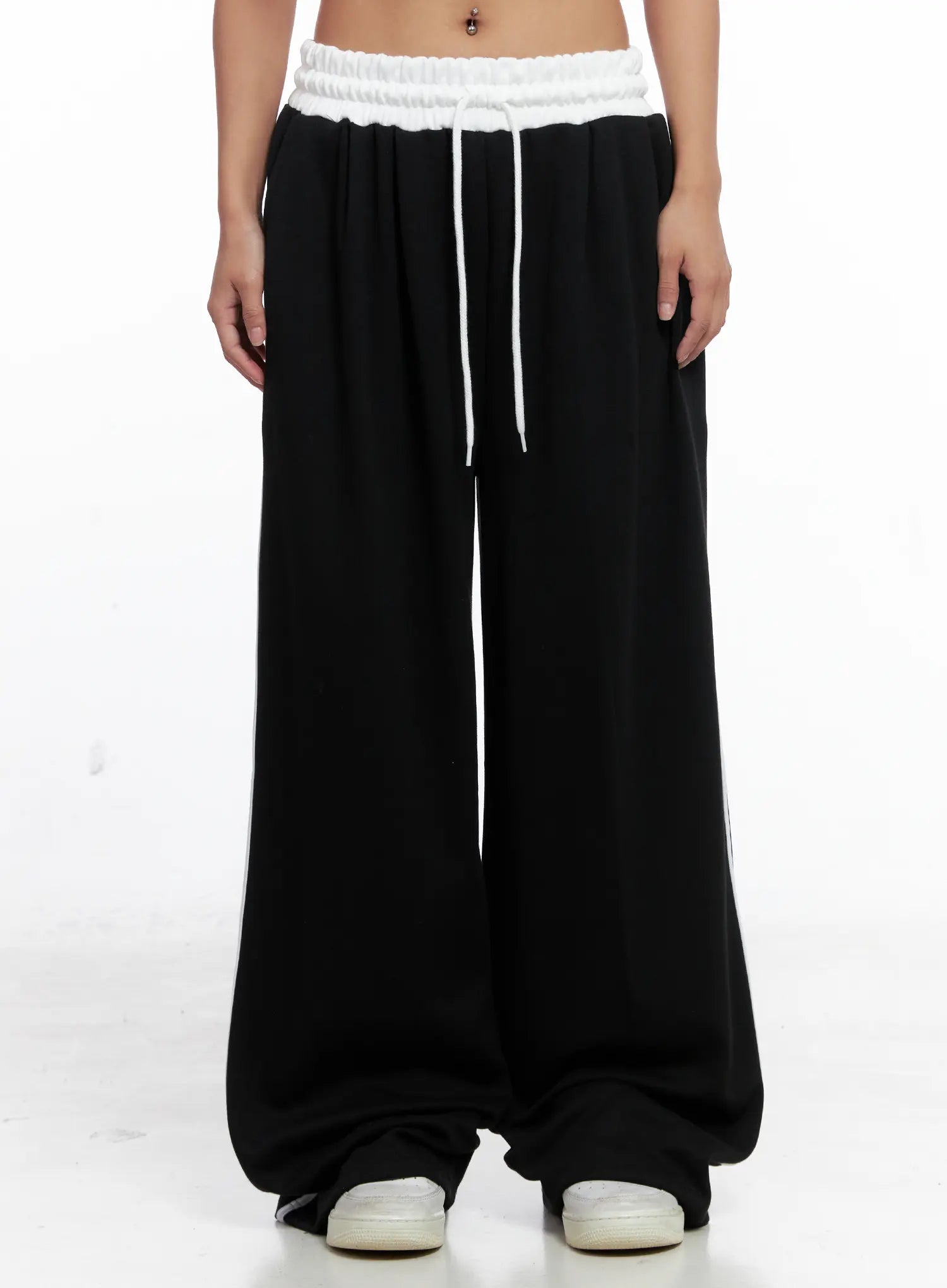 Striped Contrast Wide Leg Sweatpants CS524