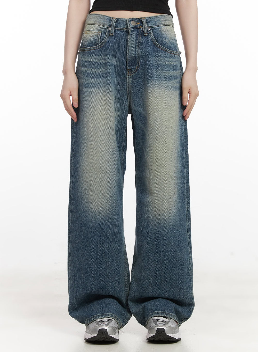 Cheyenne Wide-Leg Jeans CJ524