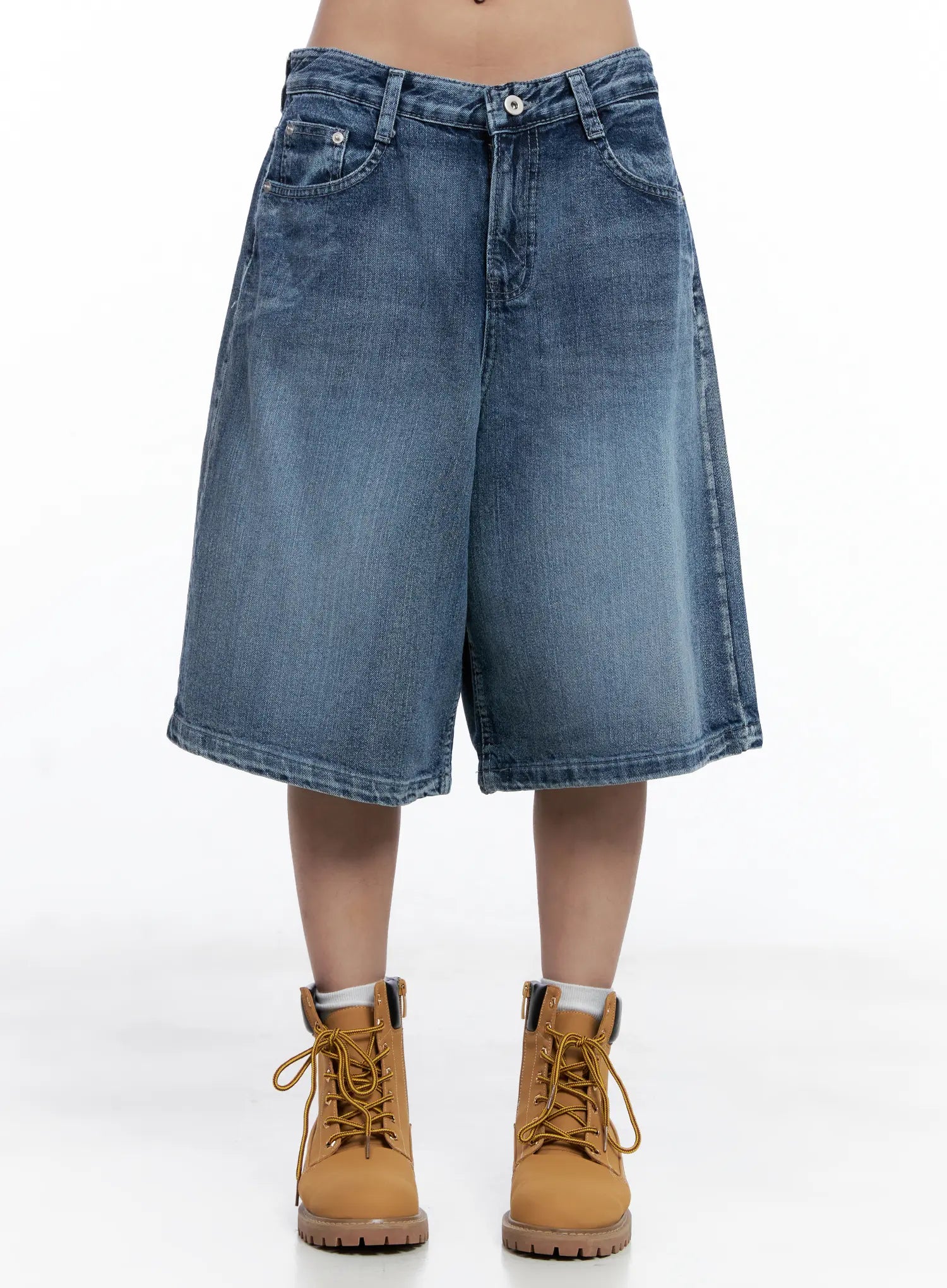 Vintage-Washed Denim Jorts CL514