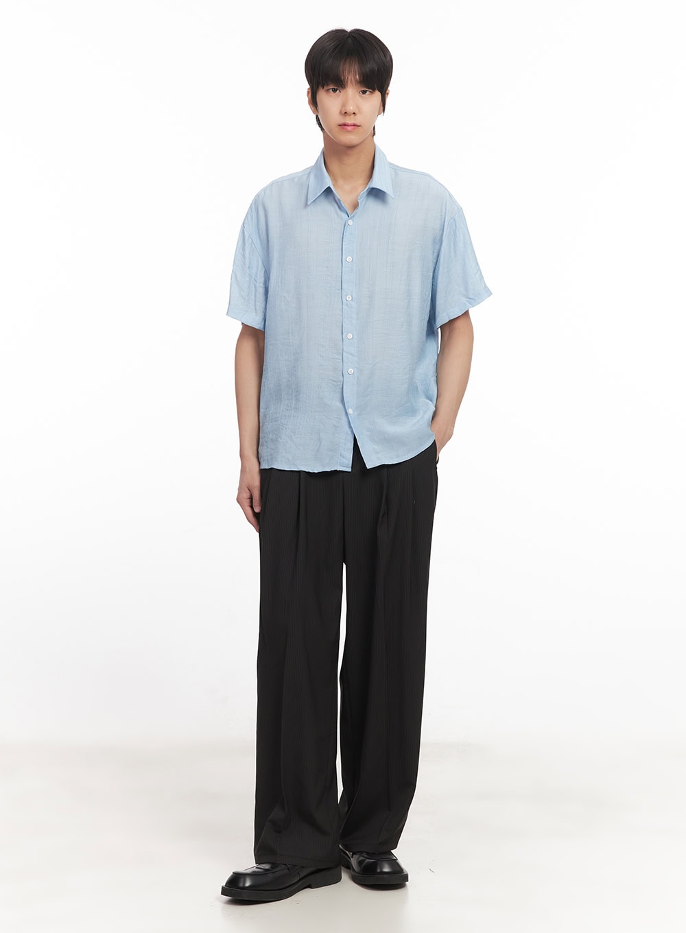 Men's Relaxed-Fit Collared Shirt IA510