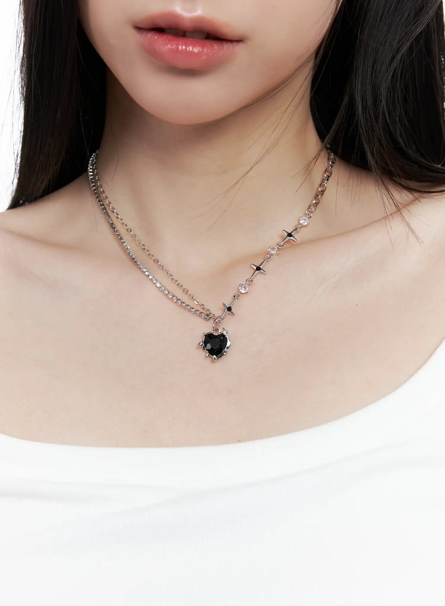 Half and Half Black Heart Necklace CO503