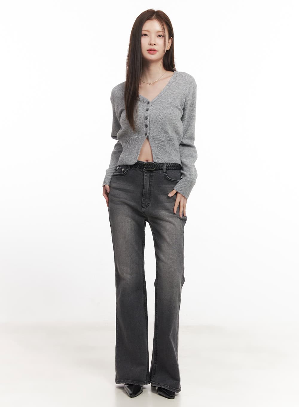Buttoned V-Neck Cropped Cardigan CA502