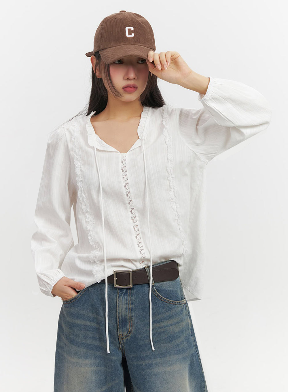 Lace-Trim Loose-Fit Blouse IF511