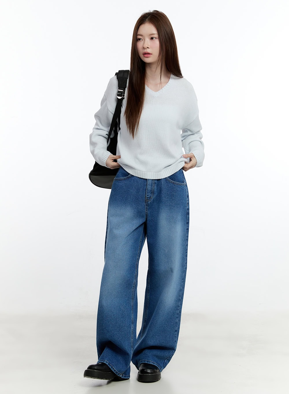 Eugene Adjustable Cinched-Back Wide-Leg Jeans CM521