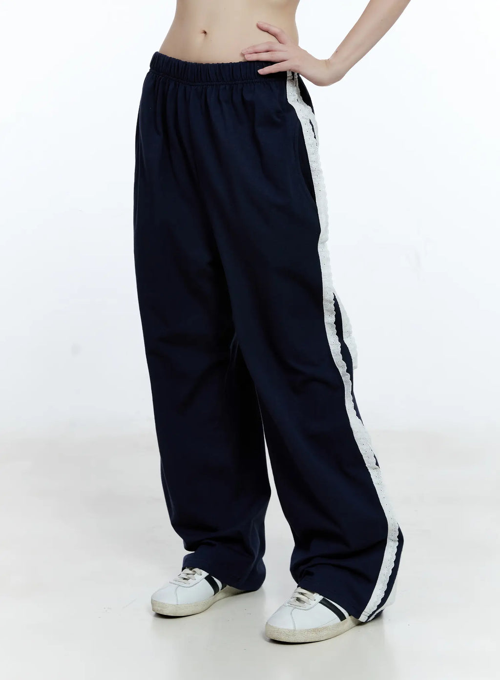 Lace-Trim Wide-Leg Sweatpants CG511