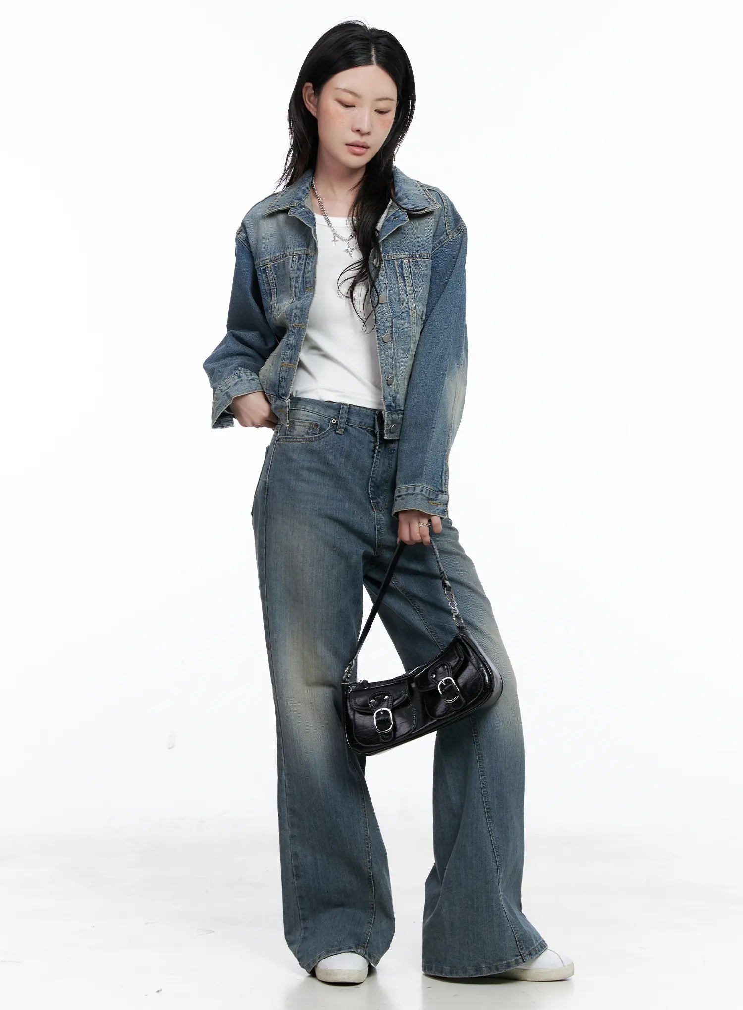 Aylin Wide Bootcut Jeans CS526