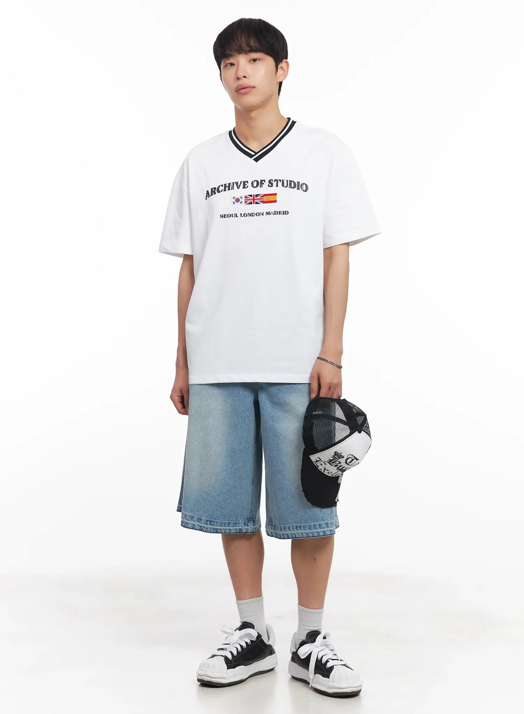 Men's V-Neck Two-Tone Tee IU518