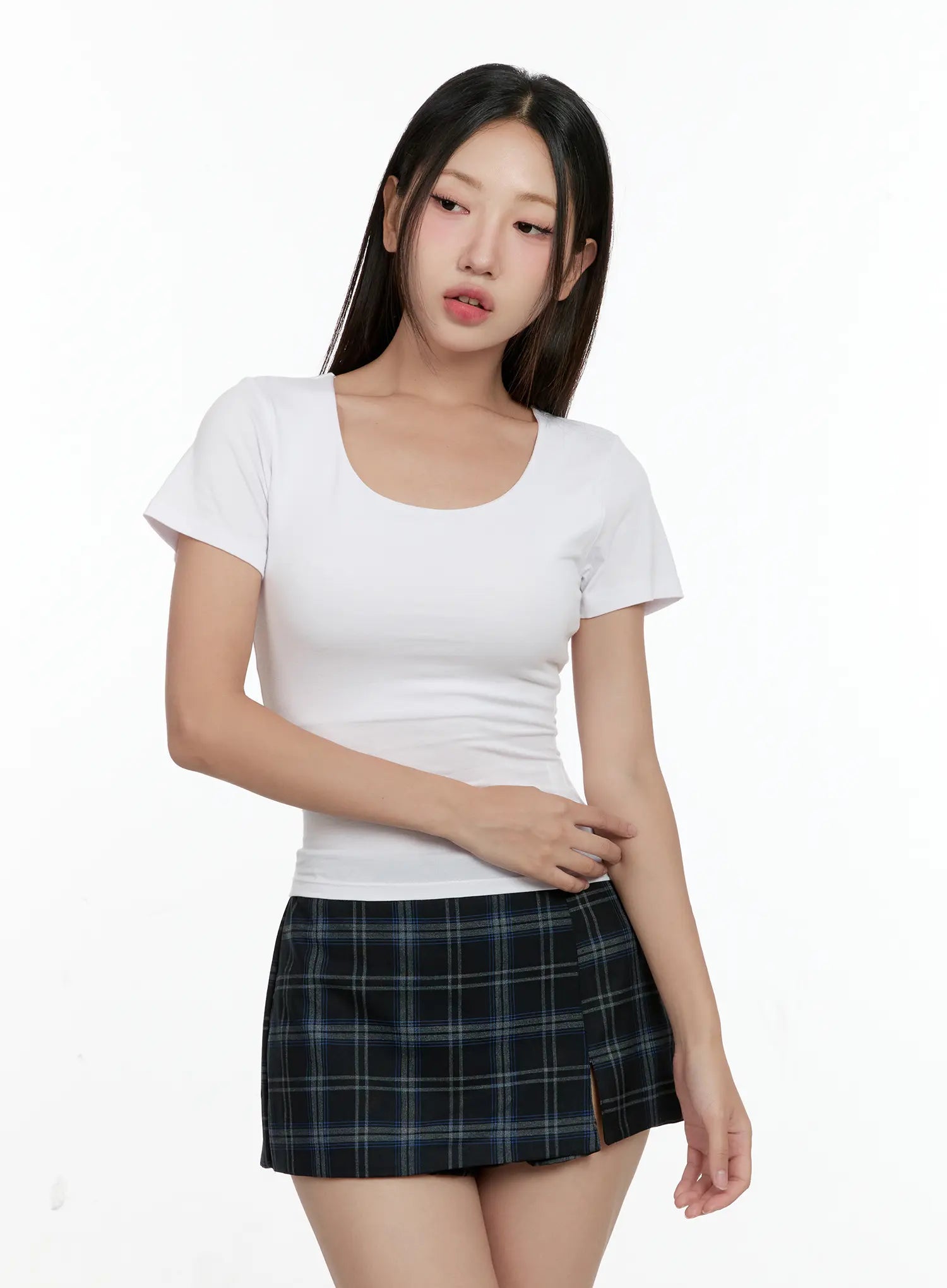 U-Neck Fitted Short-Sleeve Tee CG501