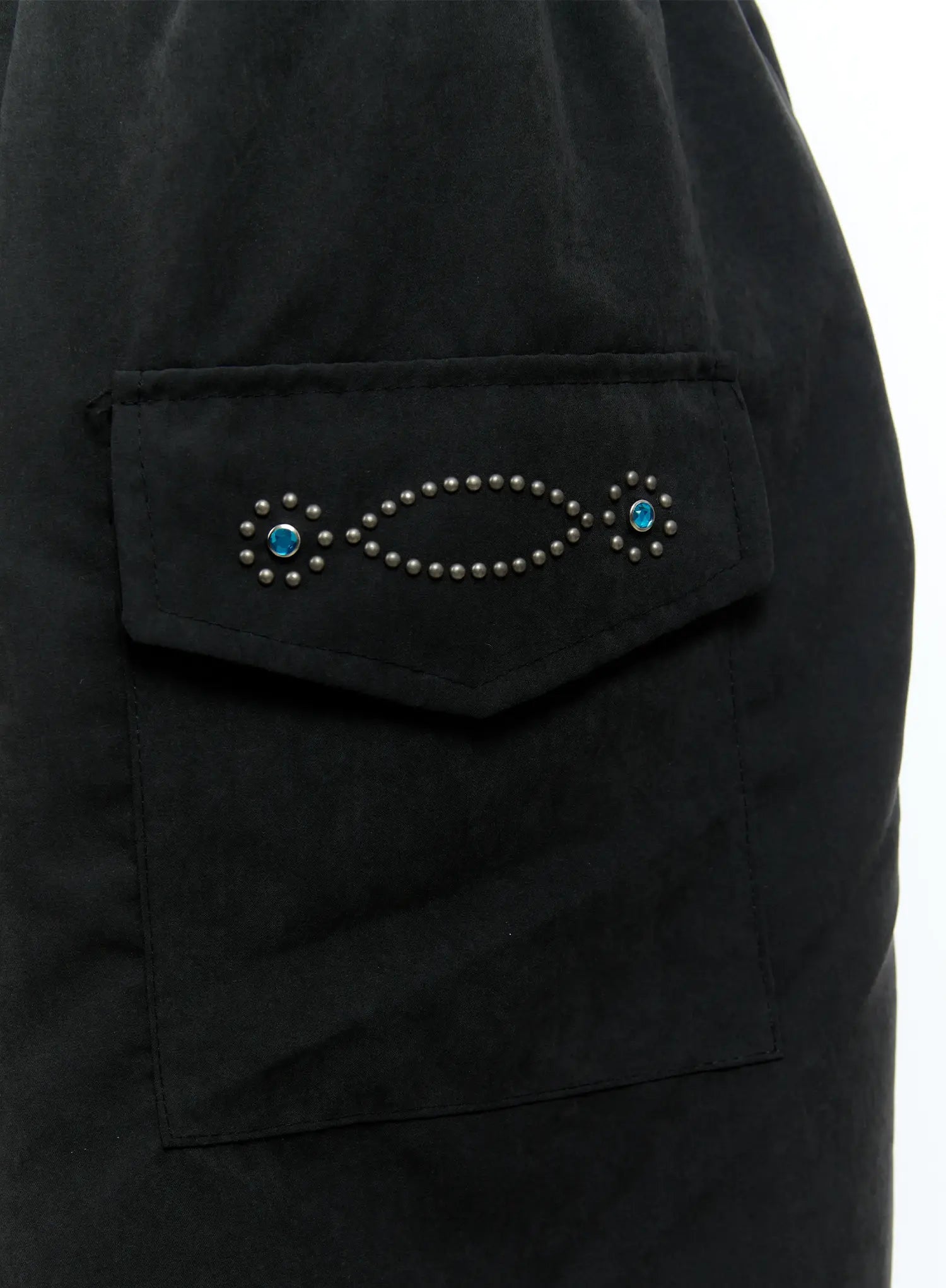 Vintage Washed Beaded Pocket Bermuda Shorts IG512