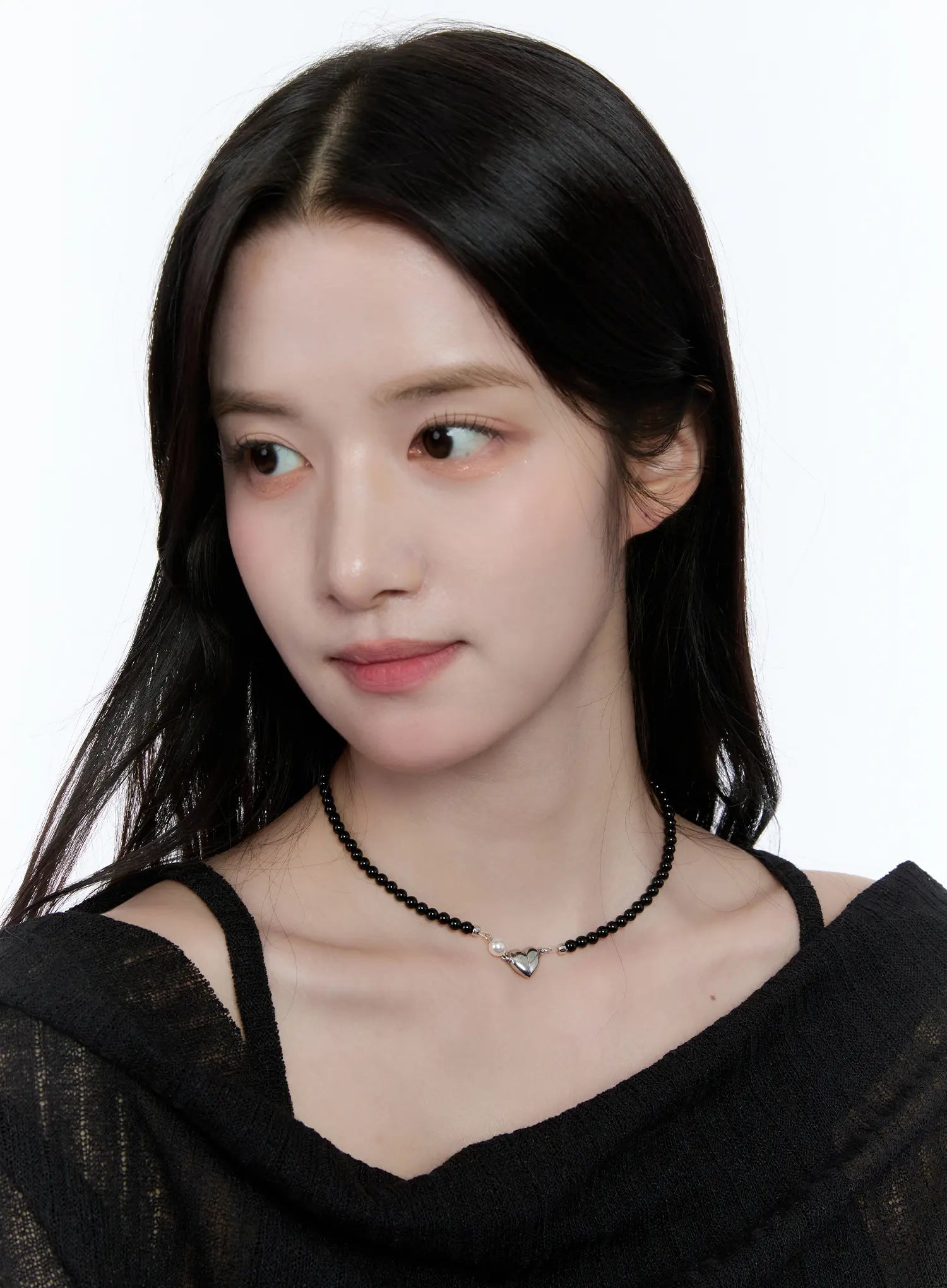 Locking Heart Magnetic Necklace CC0608