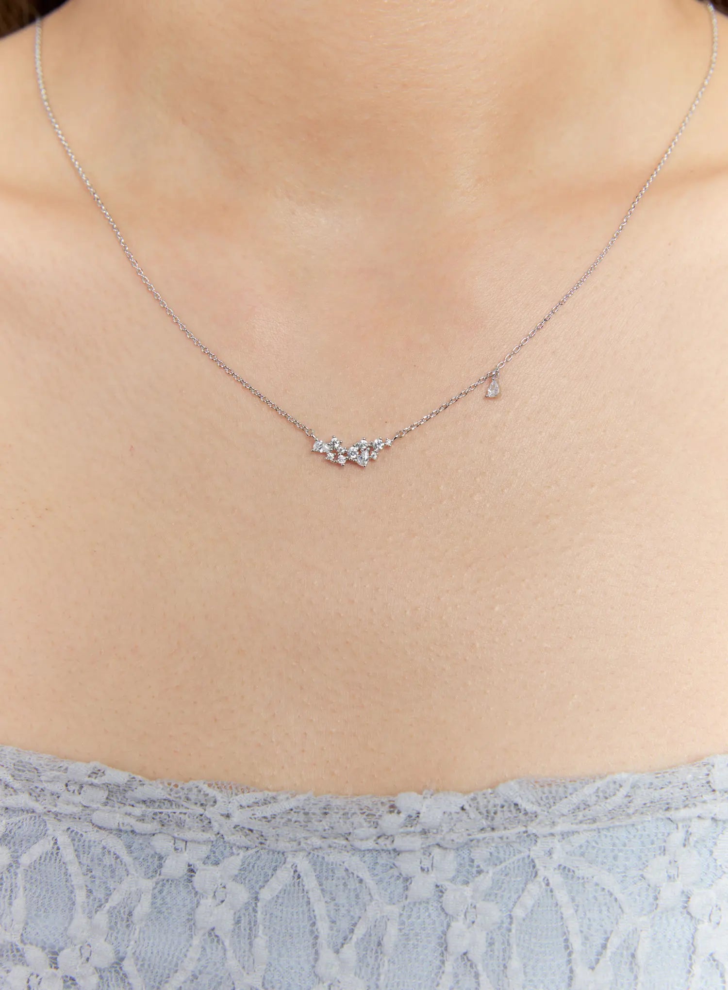 Mini Cluster Shine Necklace IS517