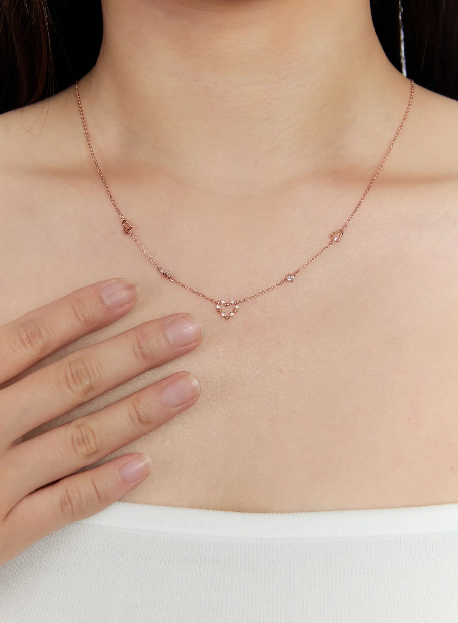 Heartfall Necklace IS517