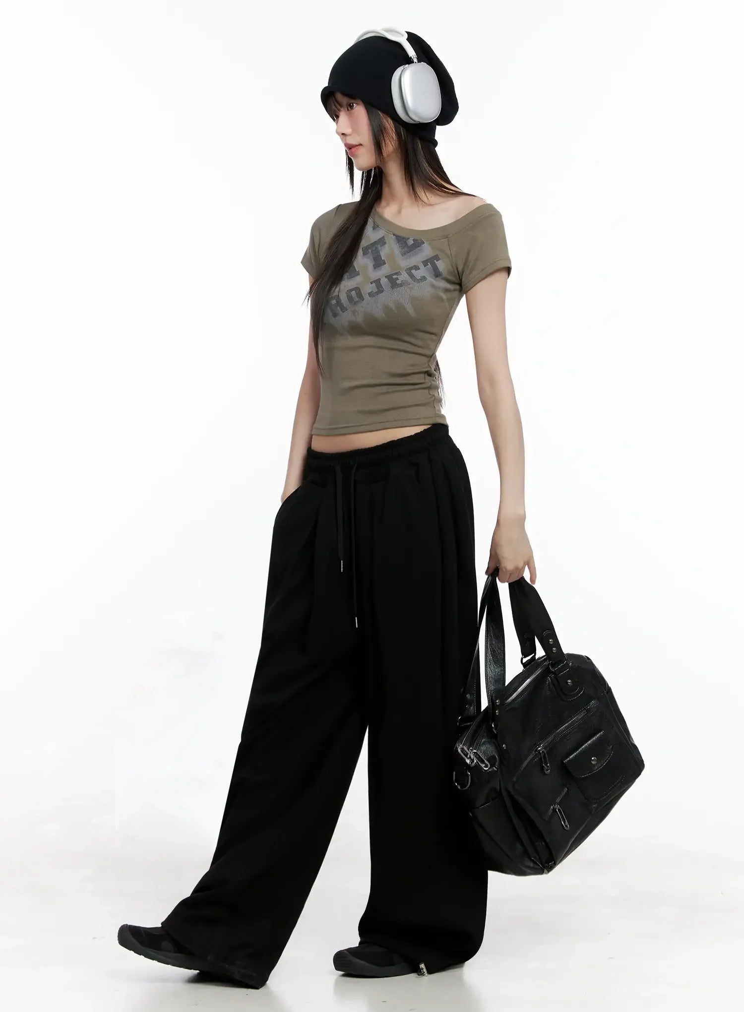 Wide-Leg Drawstring Sweatpants IL528