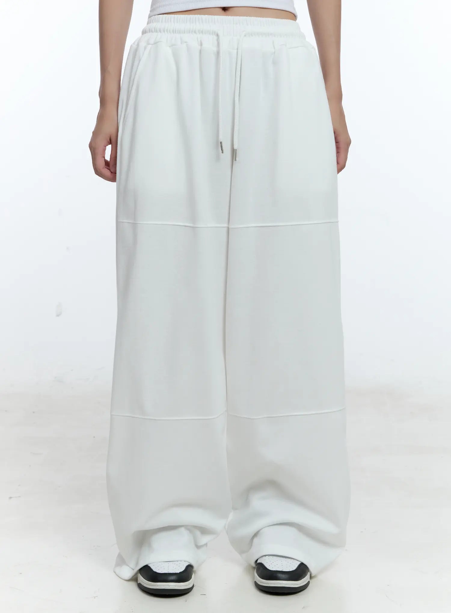 Baggy Wide-Leg Sweatpants CU526