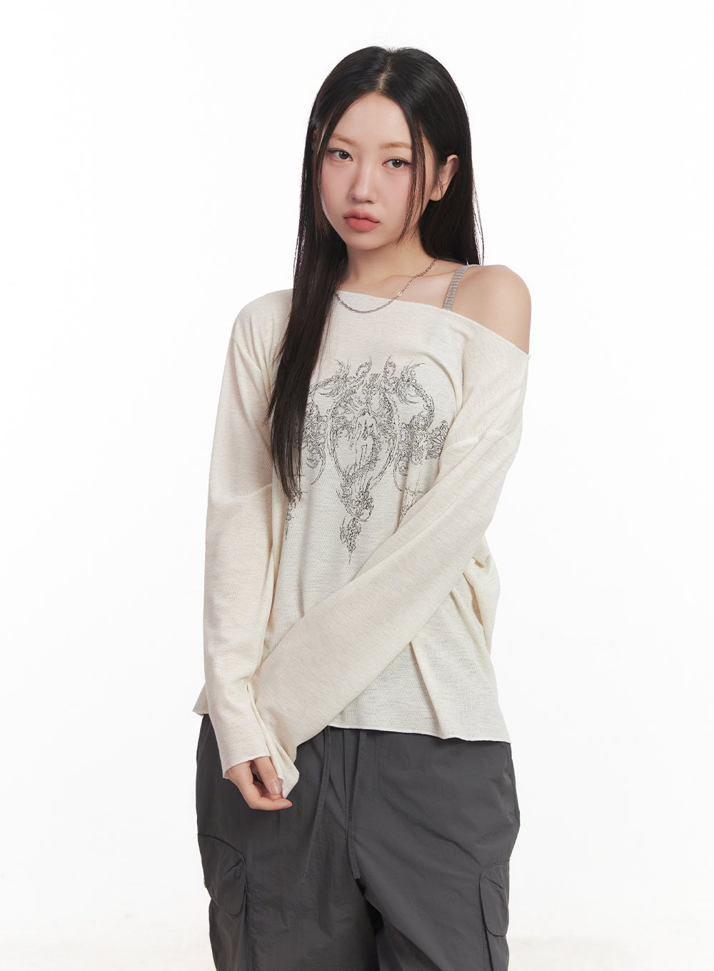 Graphic Off-Shoulder Long Sleeve Top CA518