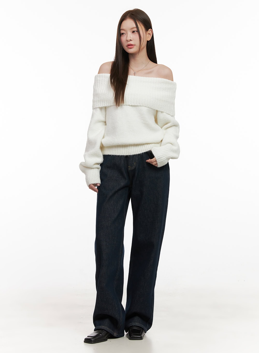 Chic Off-Shoulder Sweater OD412