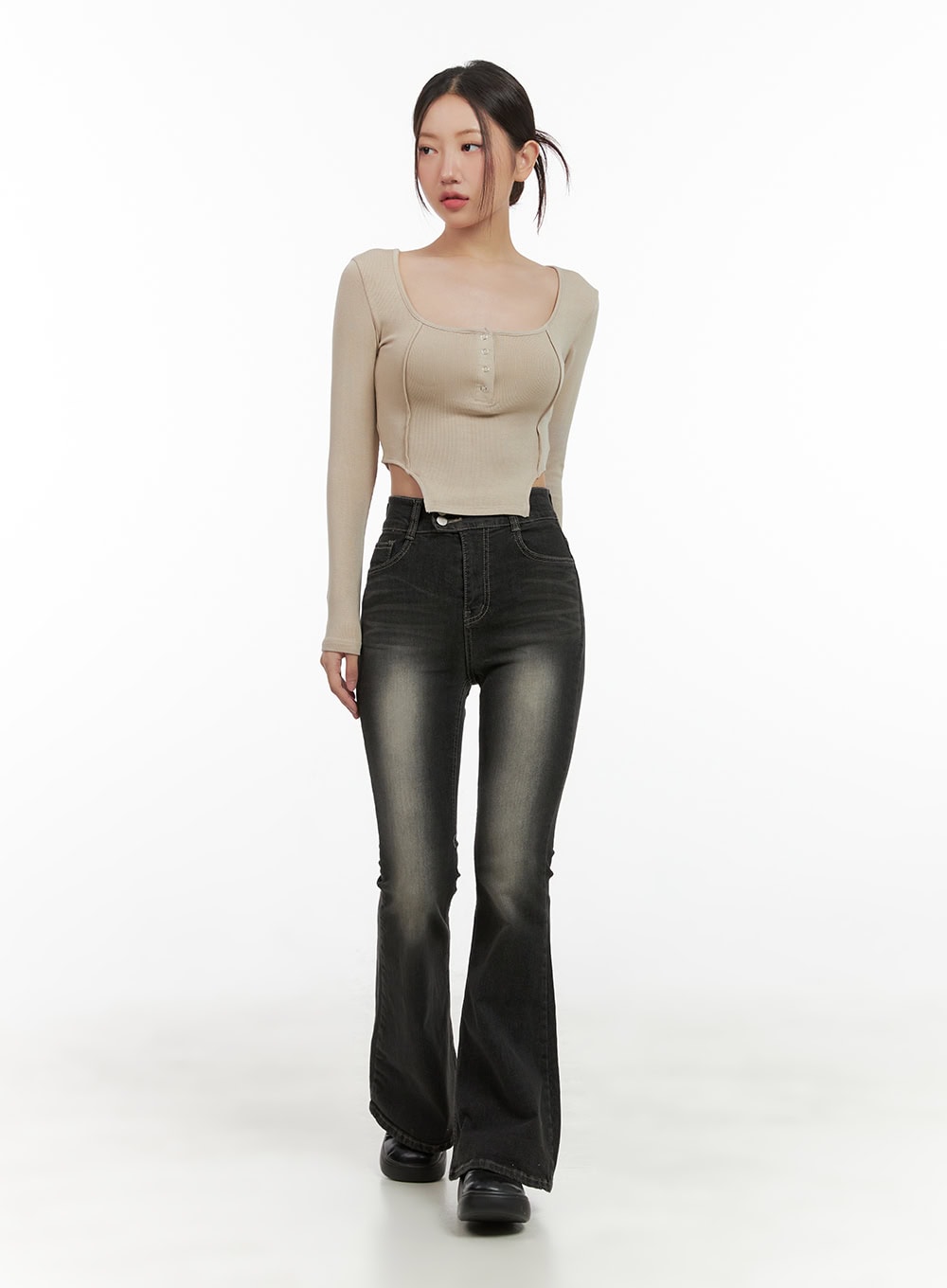 Quinn Double-Button Slim Bootcut Jeans CG422