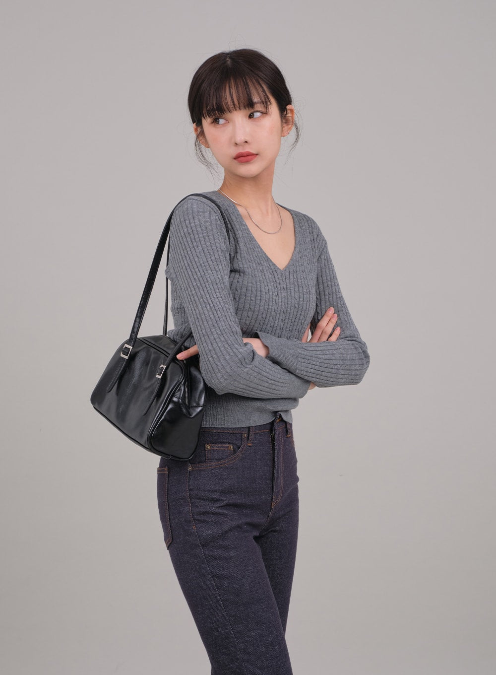 V Neck Cable Knit Top C2701