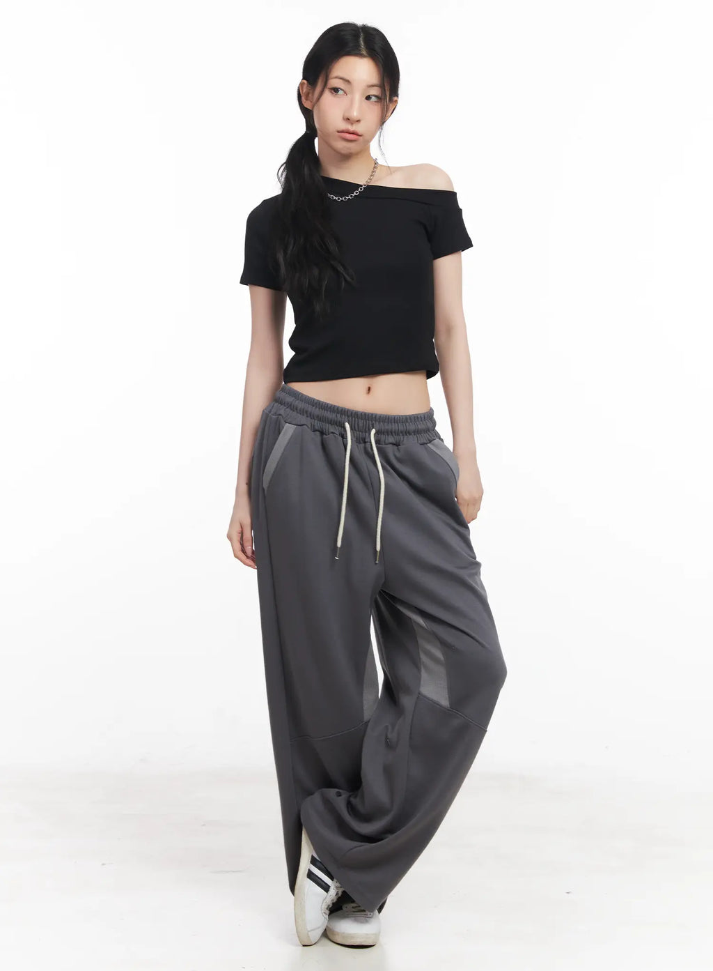 One-Shoulder Slim-Fit Crop Top CU510