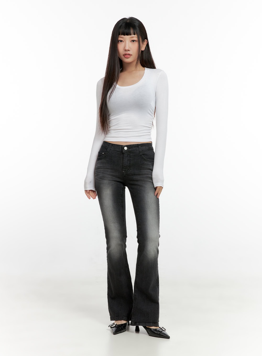 Simone Slightly Flared Slim Jeans CN406