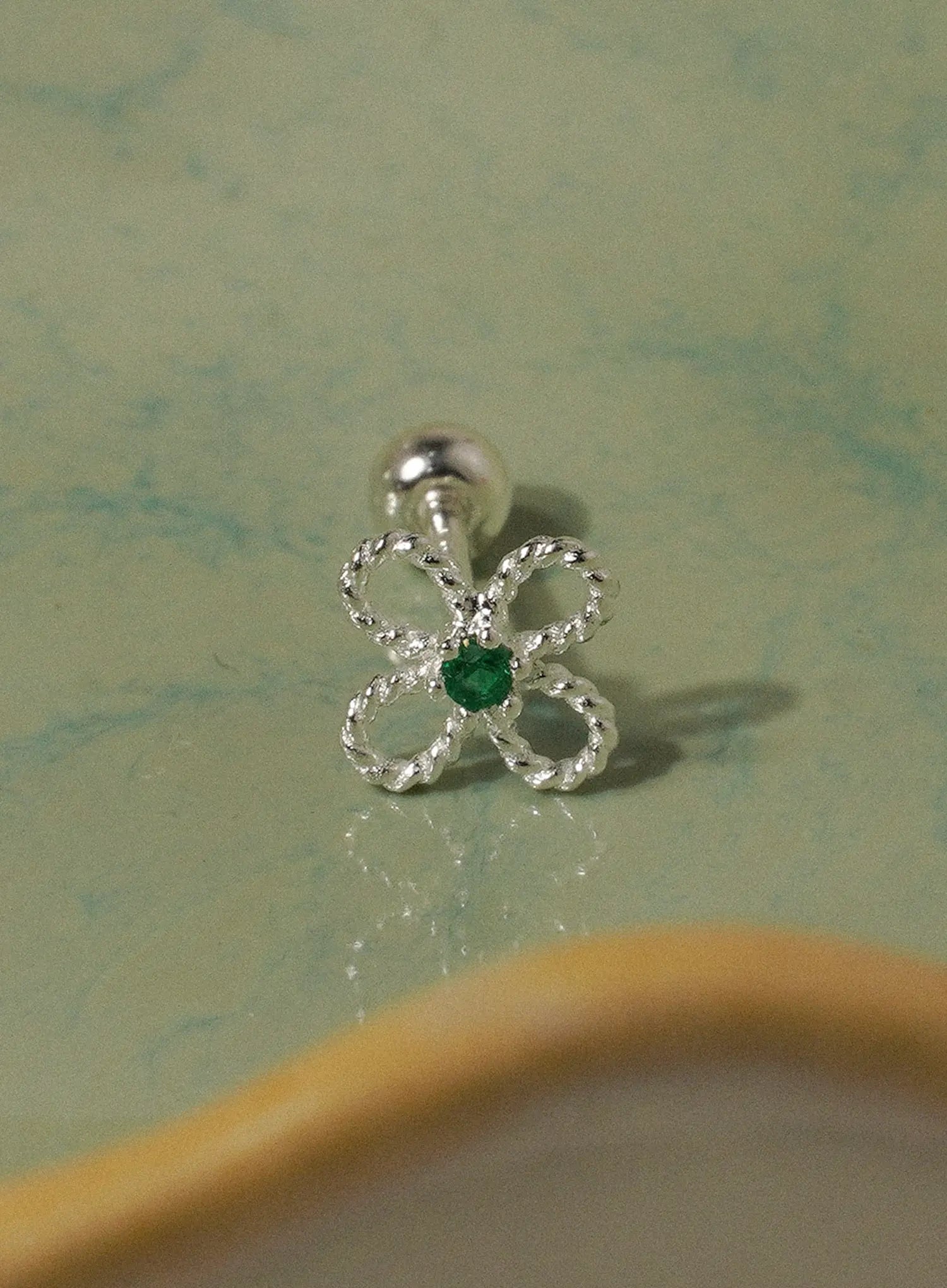 Lessing Woven Bloom Piercing (1pc) IU506