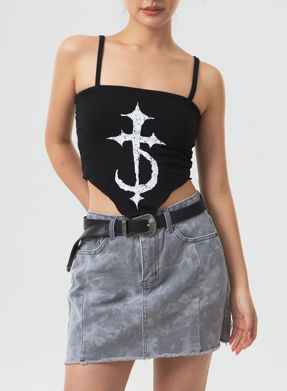 Thin Strap Graphic Top CM329