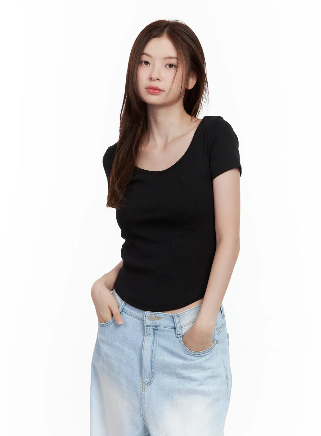 Everyday Basic Round-Neck Top CL502
