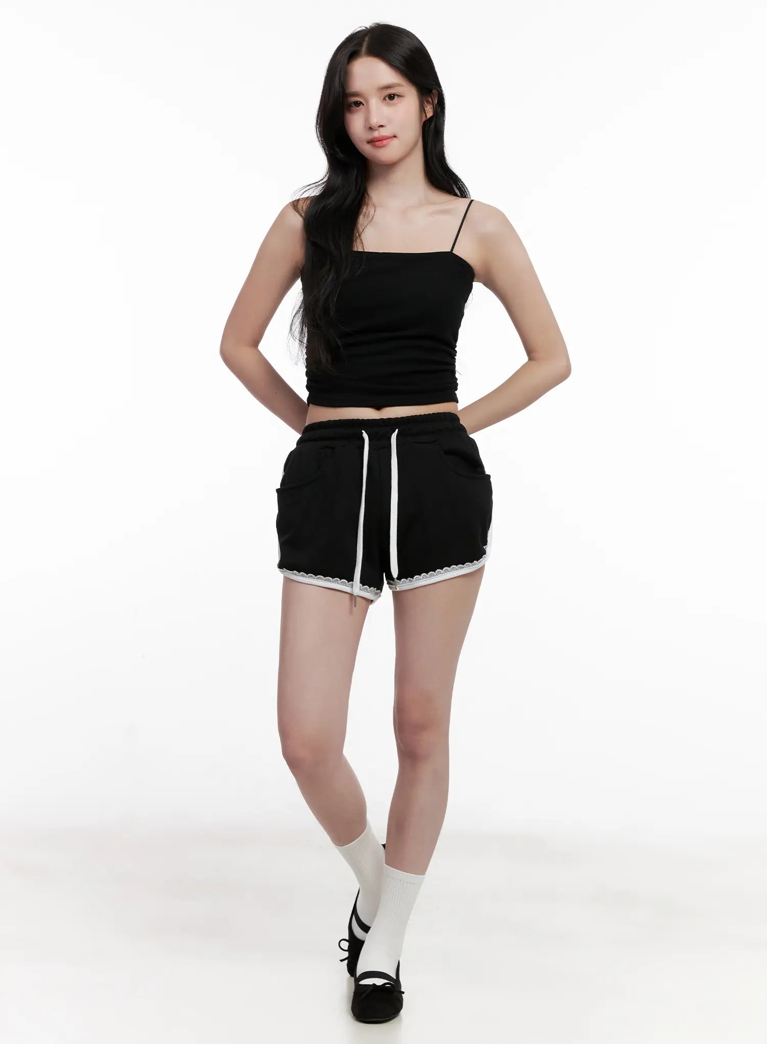 Contrast Lace-Trim Shorts CL516