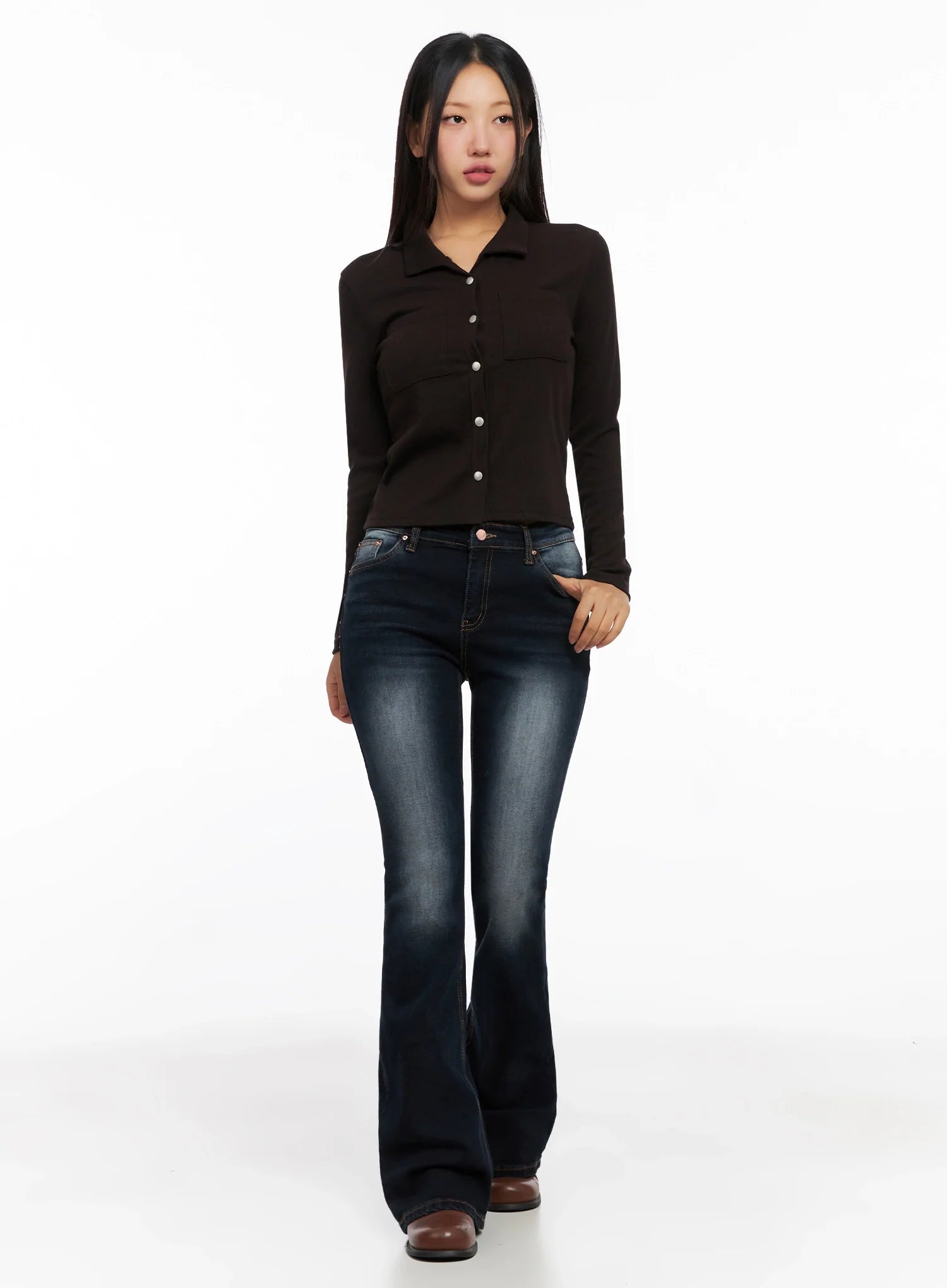 Snap Front Collared Long Sleeve IG528