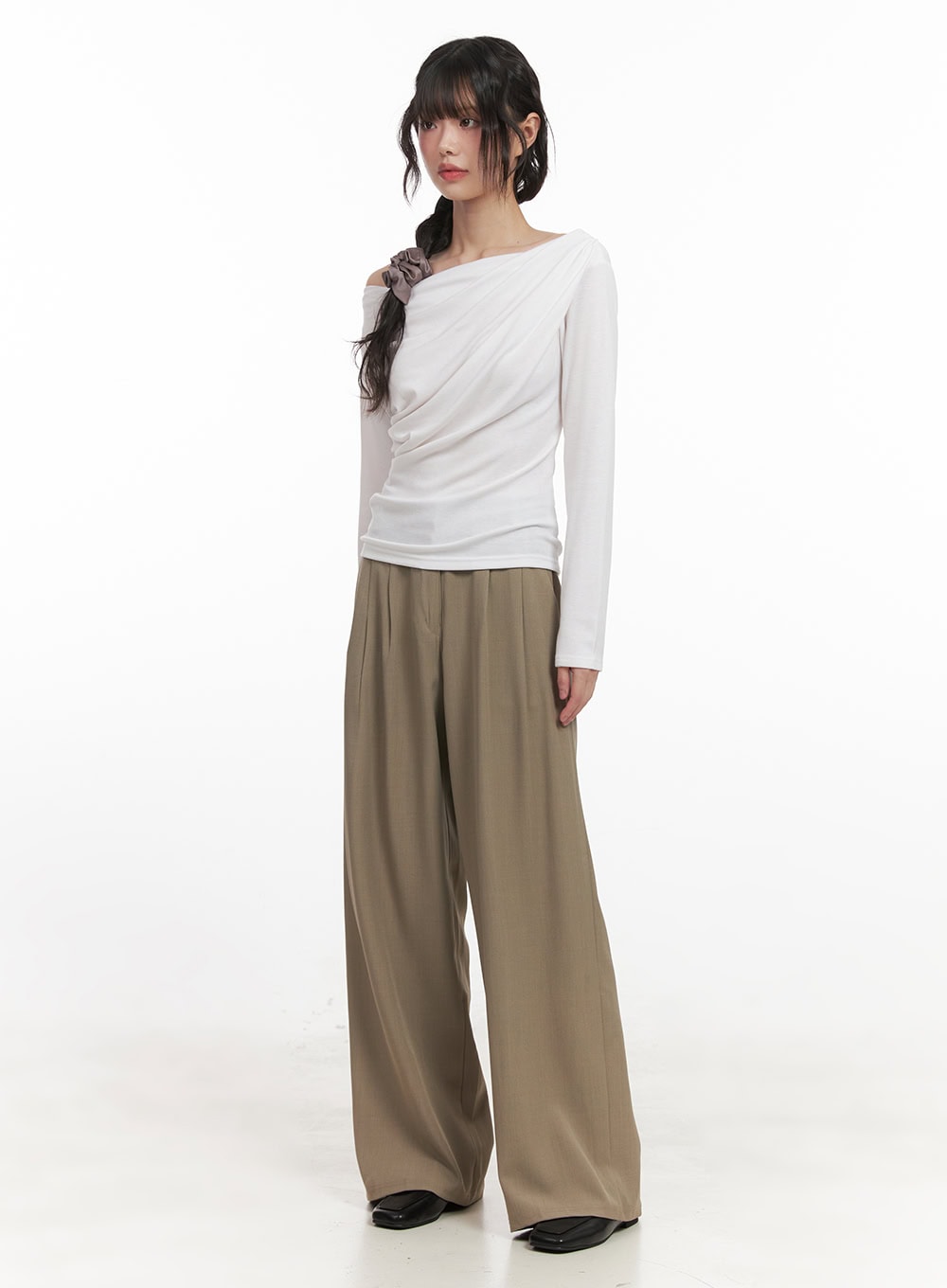 Pintuck Relaxed-Fit Slacks CJ528