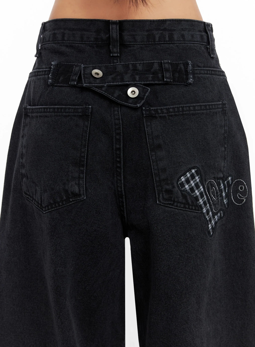 Sunwoo Embroidered Wide Leg Jeans IG528