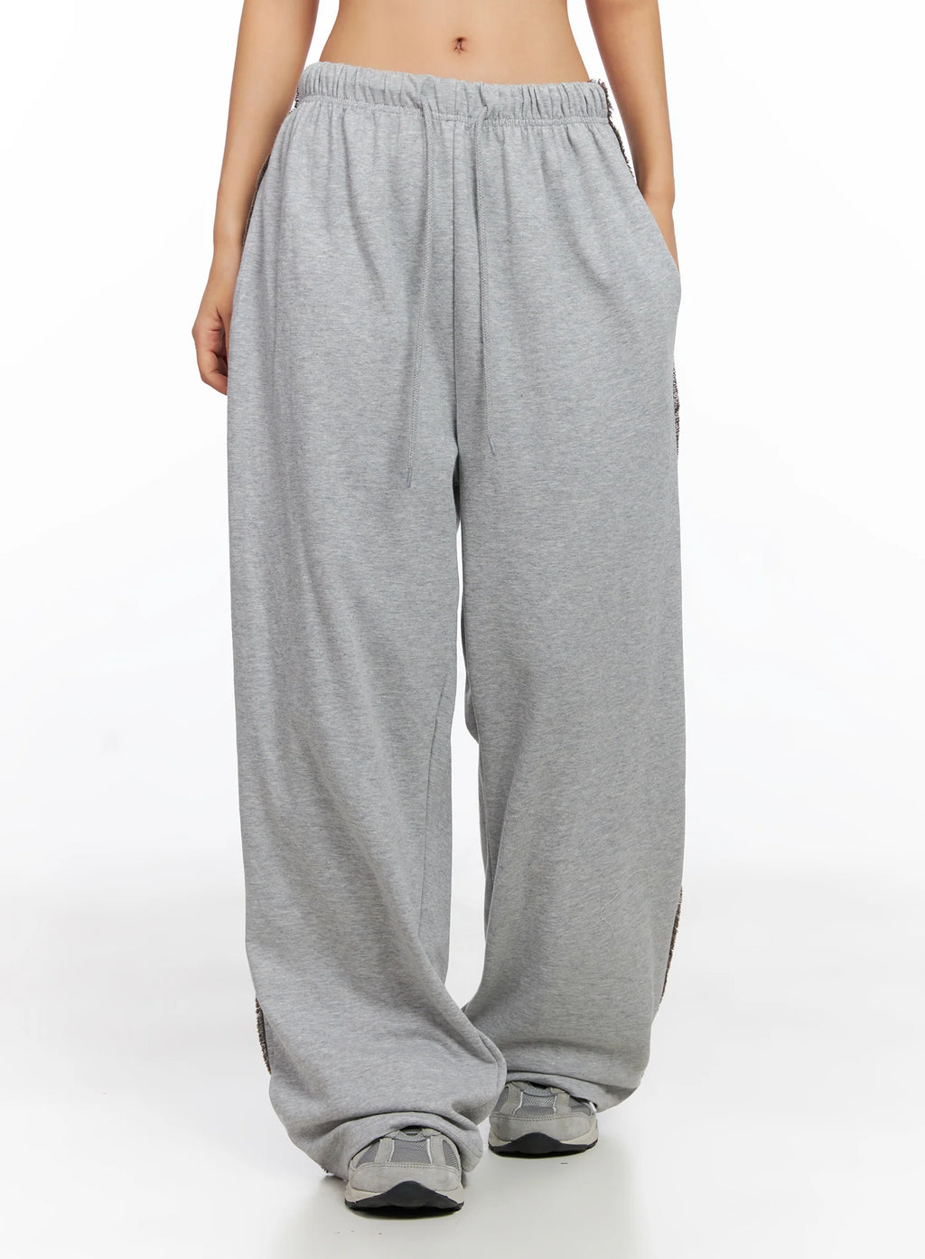 Camo Accent Wide Leg Sweatpants CO514